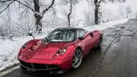 安踏体育-R（82020.HK）12月18日股价下跌1.07%